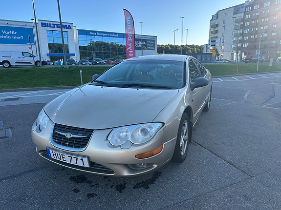 Chrysler 300M 2 of 5