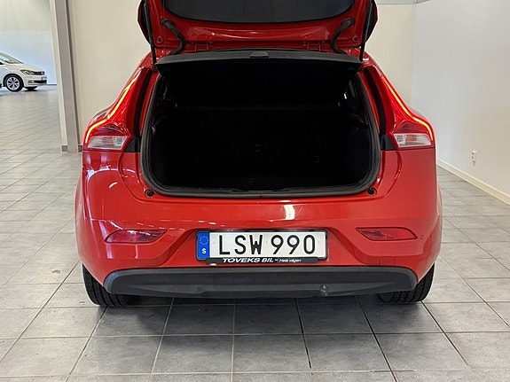 Volvo V40 5 of 20