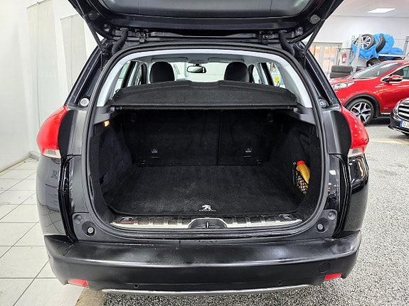 Peugeot 2008 17 of 18