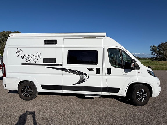 Chausson *5.99m*Dieselvärmare*Solceller*Euro6*Inverter*2x TV 21 of 26