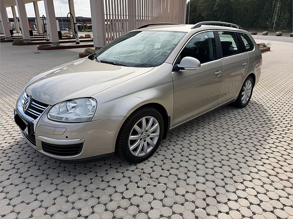 Volkswagen Golf V 3 of 16