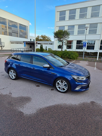Renault Megane IV 3 of 7