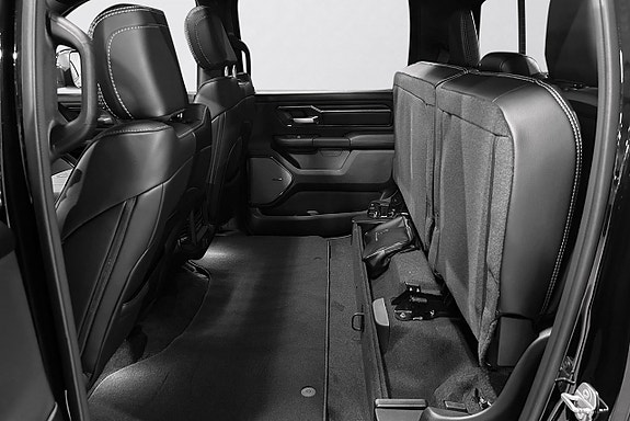 Dodge RAM 1500 22 of 30