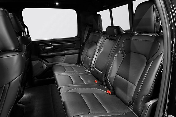 Dodge RAM 1500 21 of 30
