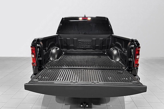 Dodge RAM 1500 8 of 30