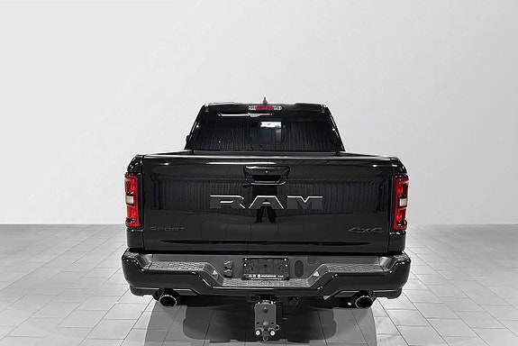 Dodge RAM 1500 9 of 30