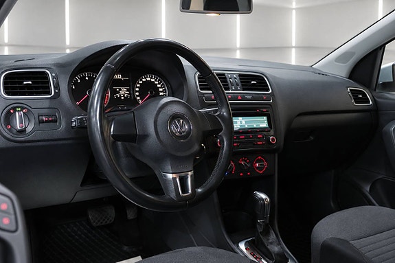 Volkswagen Polo 7 of 13