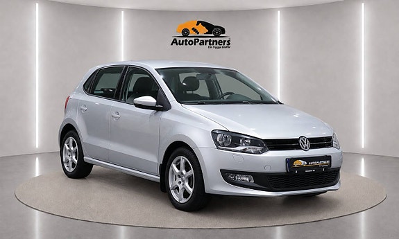 Volkswagen Polo 2 of 13