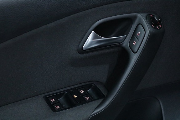 Volkswagen Polo 13 of 13