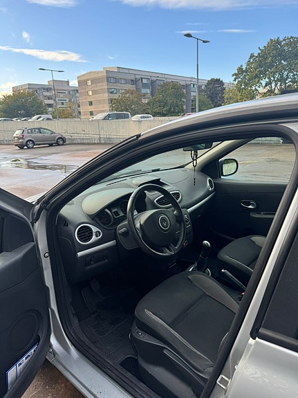 Renault Clio 5 of 14