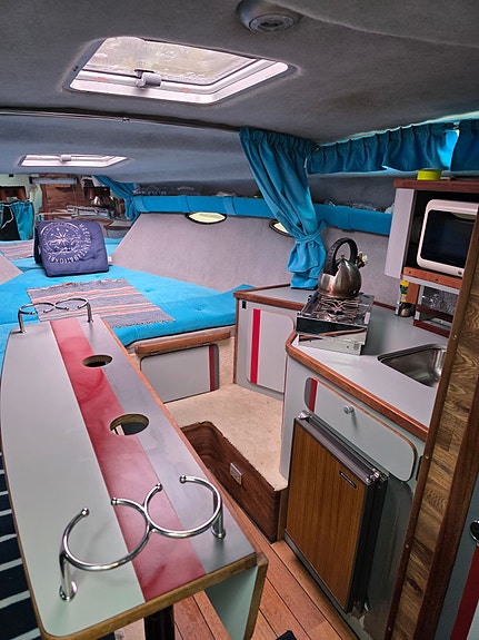Projekt Celebrity 268 Sport Cruiser 8 of 13