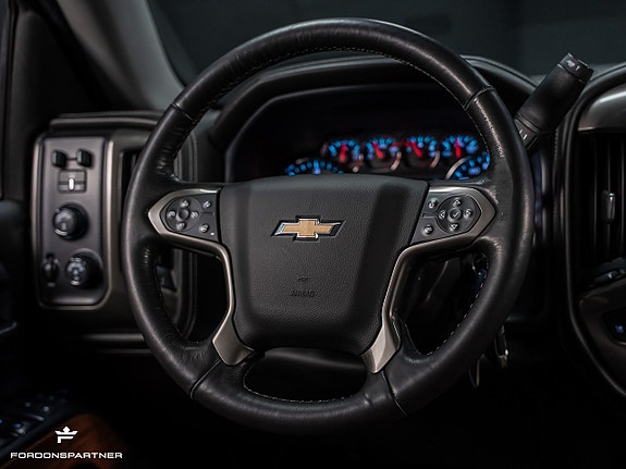 Chevrolet Silverado 1500 18 of 30