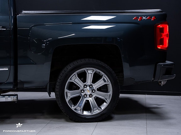 Chevrolet Silverado 1500 7 of 30