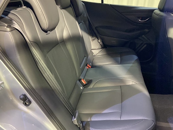 Subaru Outback 4 of 19
