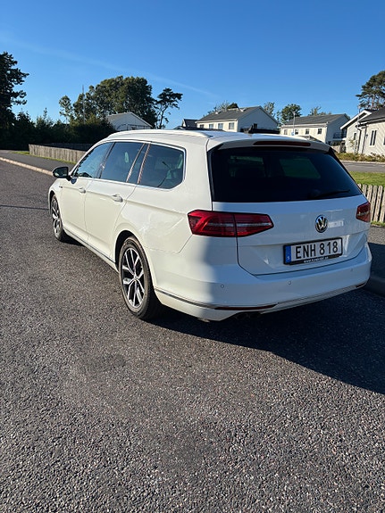 Volkswagen Passat 4 of 7