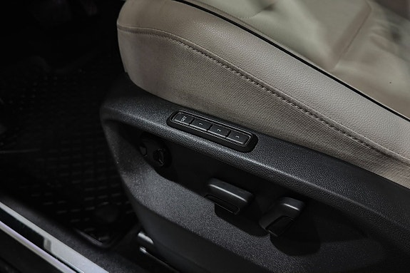 Volkswagen Tiguan Allspace 18 of 22