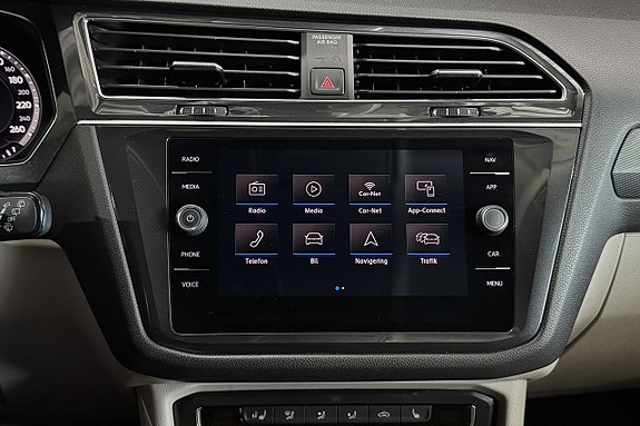 Volkswagen Tiguan Allspace 15 of 22