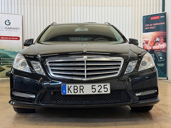 Mercedes-Benz E200 3 of 19