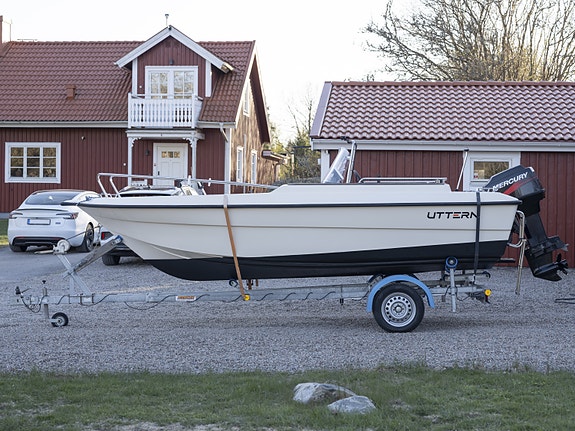 Uttern 5102 – mycket fint skick – Mercury 60 hk – 80-trailer 4 of 12