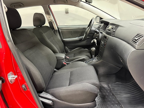 Toyota Corolla 10 of 17