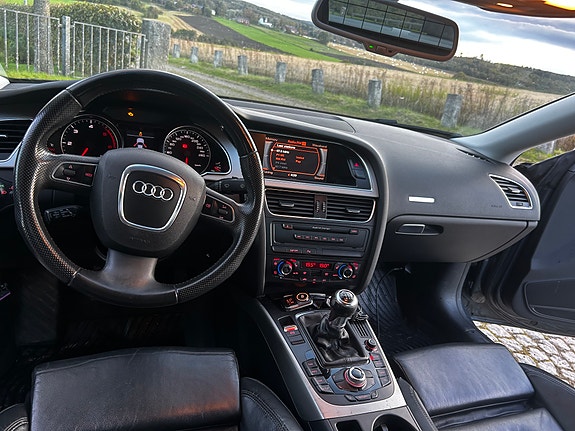Audi A5 6 of 8