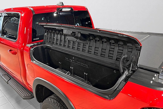 Dodge RAM 1500 9 of 29