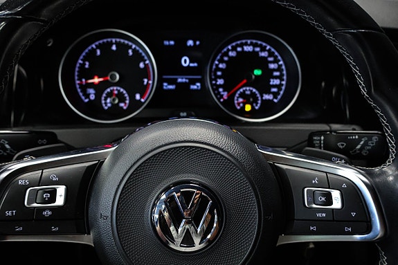 Volkswagen Golf I 27 of 30