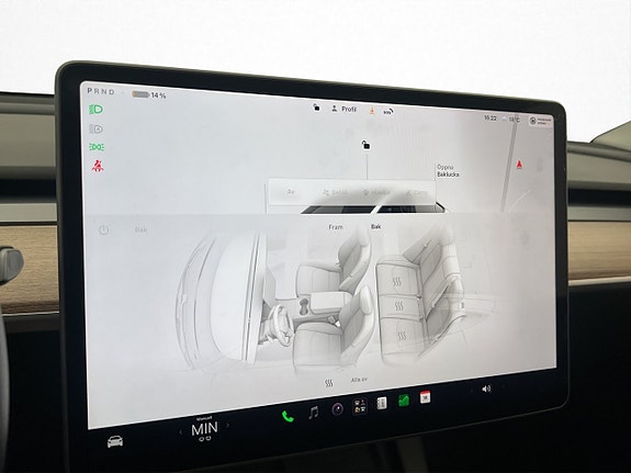 Tesla Model Y 29 of 30