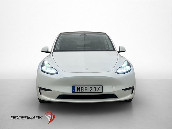 Tesla Model Y 3 of 30
