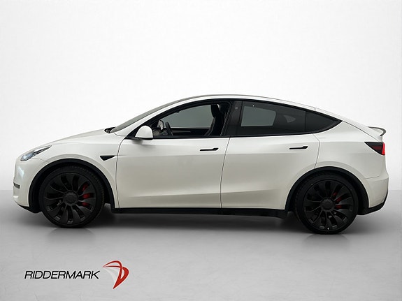 Tesla Model Y 5 of 30
