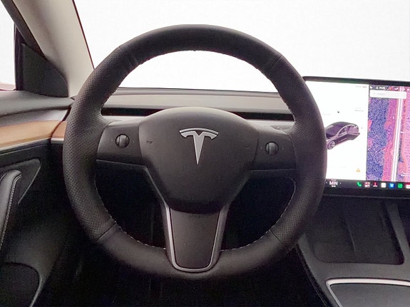 Tesla Model 3 14 of 30
