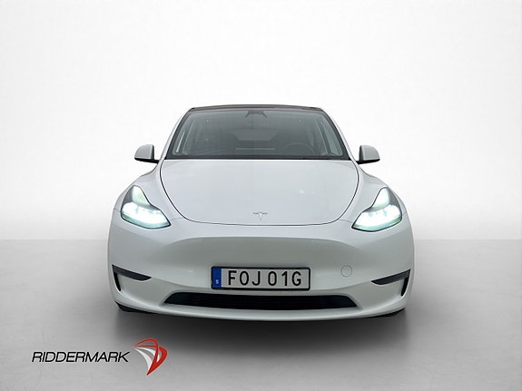 Tesla Model Y 3 of 30