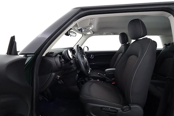 MINI Cooper 10 of 24