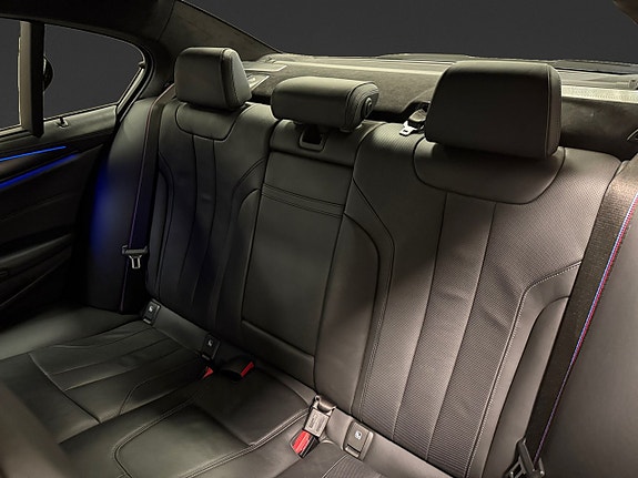 BMW M5 11 of 21