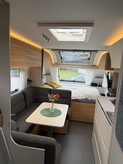 Adria Adora 573pt 6 of 20