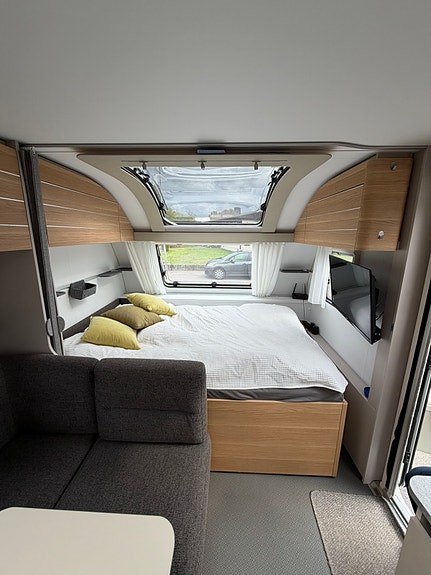 Adria Adora 573pt 18 of 20