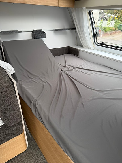 Adria Adora 573pt 19 of 20