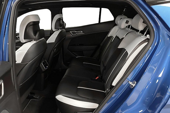 Kia Sportage 13 of 27