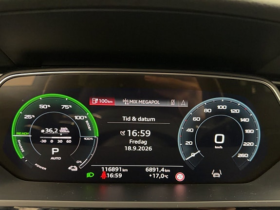 Audi e-tron 19 of 30