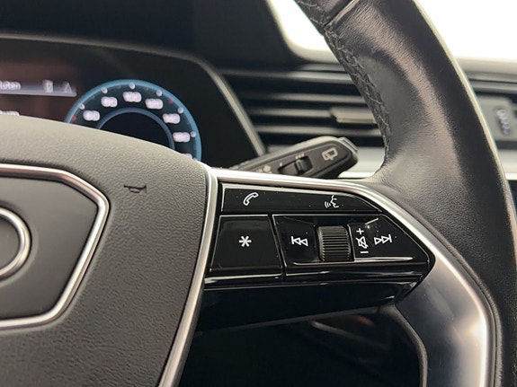 Audi e-tron 20 of 30
