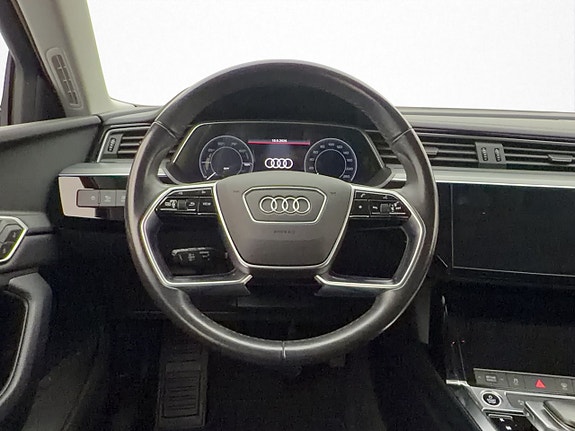 Audi e-tron 17 of 30