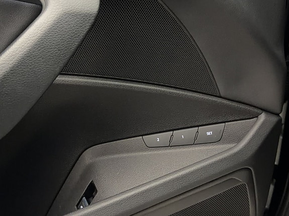 Audi e-tron 21 of 30