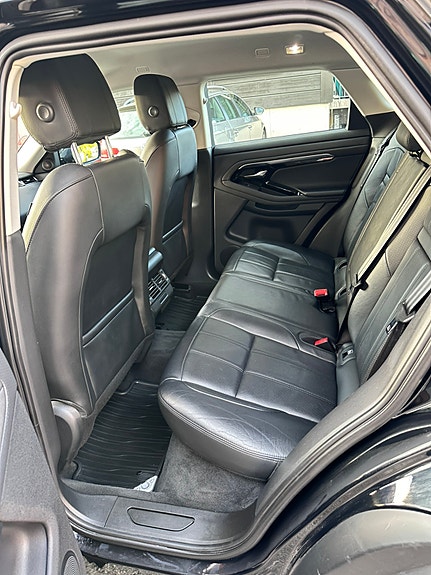 Land Rover Range Rover Evoque 9 of 10