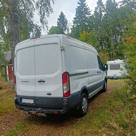 Ford Transit 7 of 24