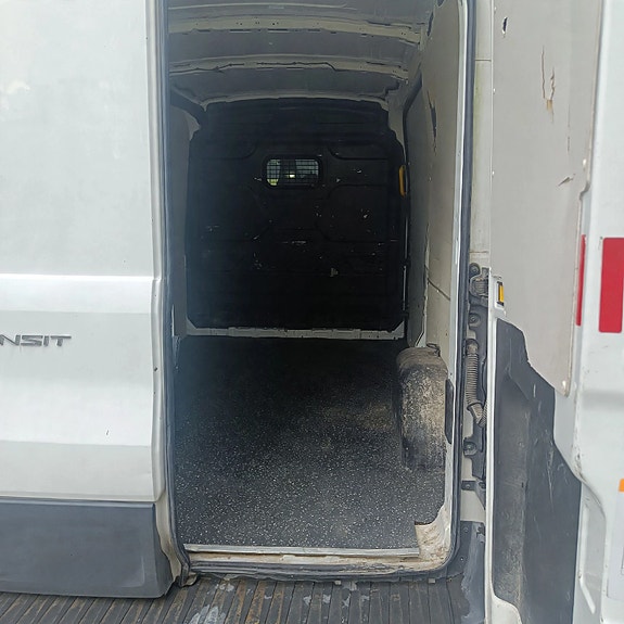 Ford Transit 20 of 24