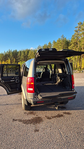 Land Rover Discovery 3 6 of 8
