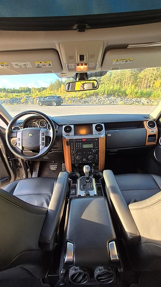 Land Rover Discovery 3 5 of 8