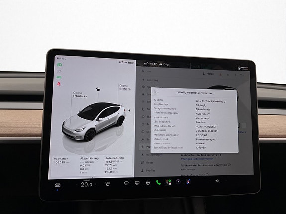 Tesla Model Y 28 of 30