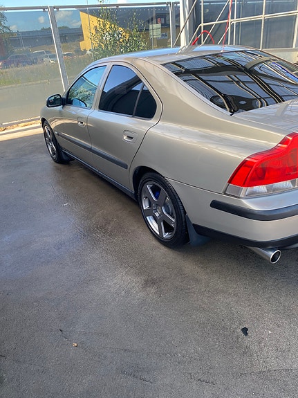 Volvo S60 9 of 9
