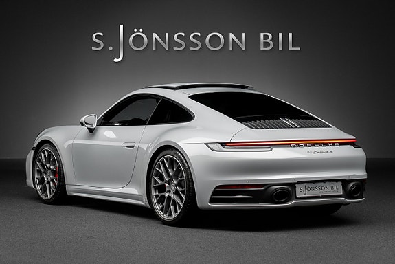 Porsche 911 Carrera S 2 of 23
